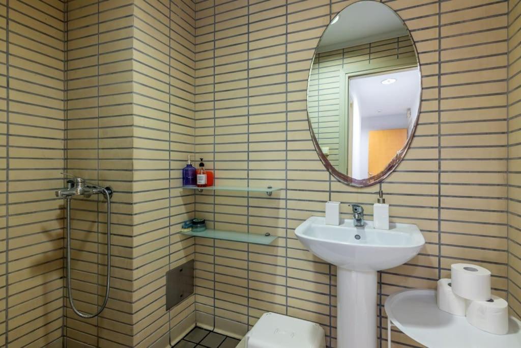 Downtown Spacious Loft Apartment Just 3 Minutes From City Centre Ηράκλειο Κρήτης Εξωτερικό φωτογραφία